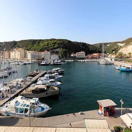 Апартаменты Superbe T3 Sur La Marina De Bonifacio Бонифачо Экстерьер фото